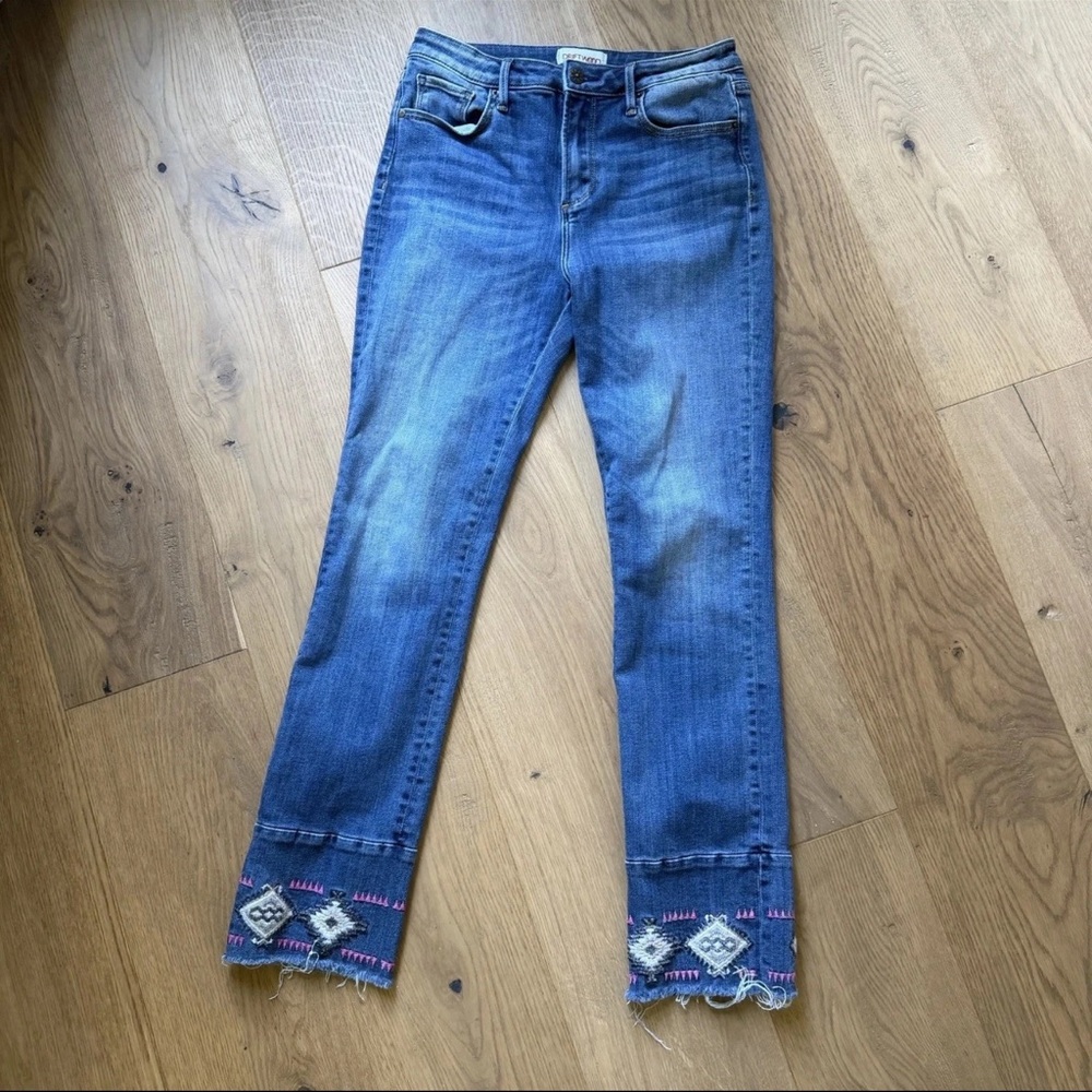 Driftwood Colette Cropped Jeans Embroidered Hem Southwestern Boho 28 Stretch